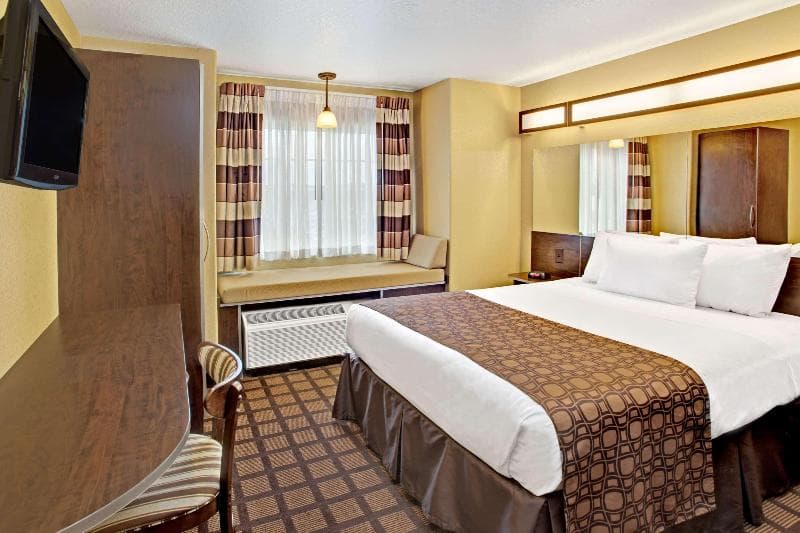 Microtel Inn & Suites by Wyndham Cartersville photo 1