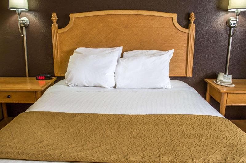 Quality Inn Hall Of Fame 4