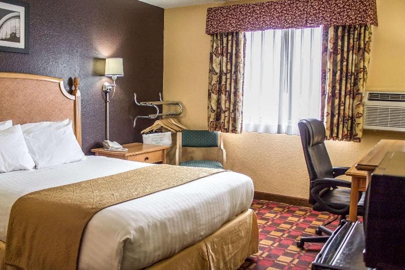 Quality Inn Hall Of Fame 5