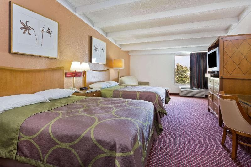 Super 8 By Wyndham Melbourne 3