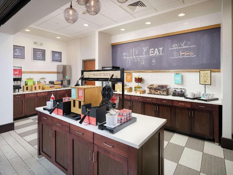 Hampton Inn & Suites Chattanooga/Hamilton Place 3
