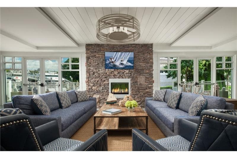 Hyannis Harbor Hotel - Adults Only 4