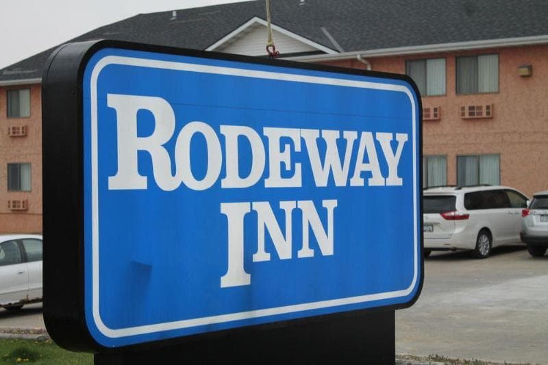 Rodeway Inn Red Oak 3