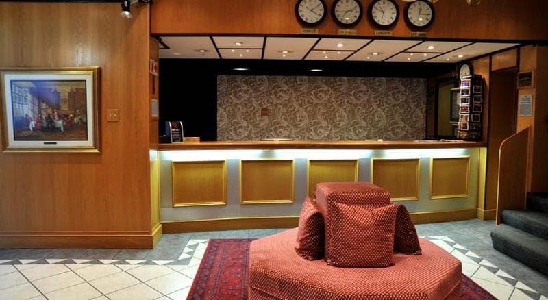 Cumberland Hotel 4