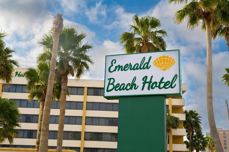 Emerald Beach Hotel 3