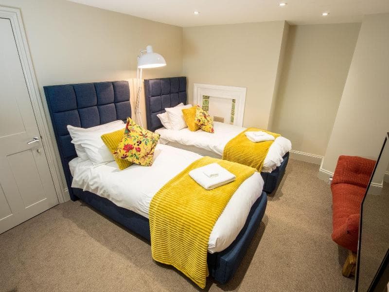 Regency House 5