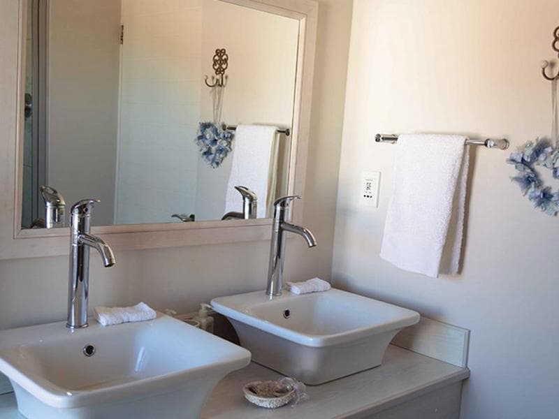 138 Marine Beachfront Guesthouse 3
