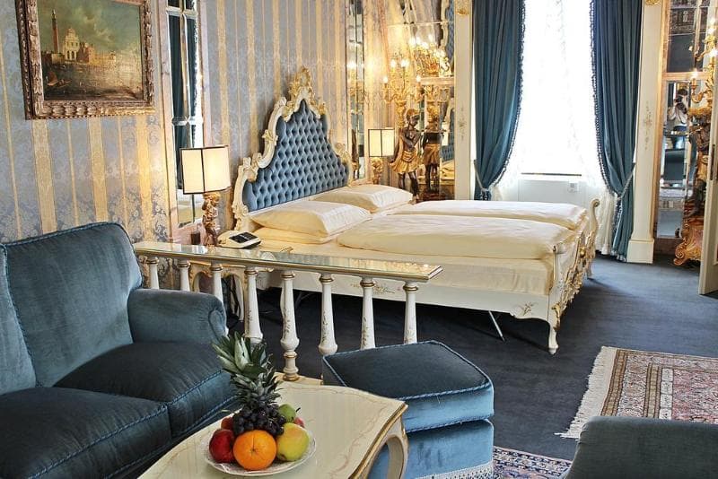 Palais Porcia photo 1
