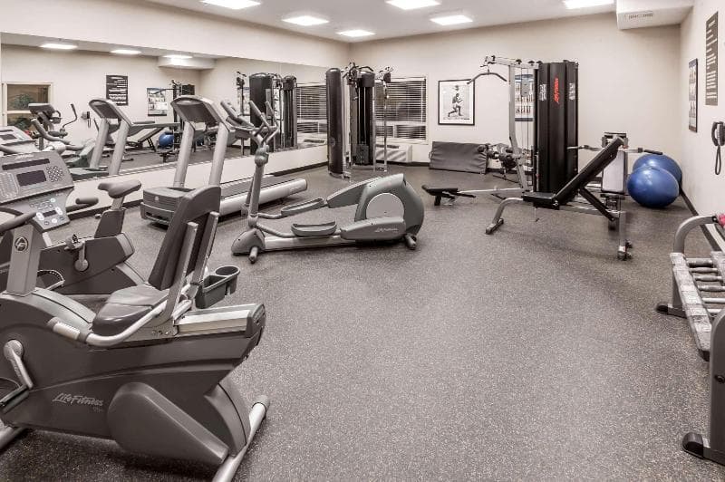 Ramada by Wyndham High River 3
