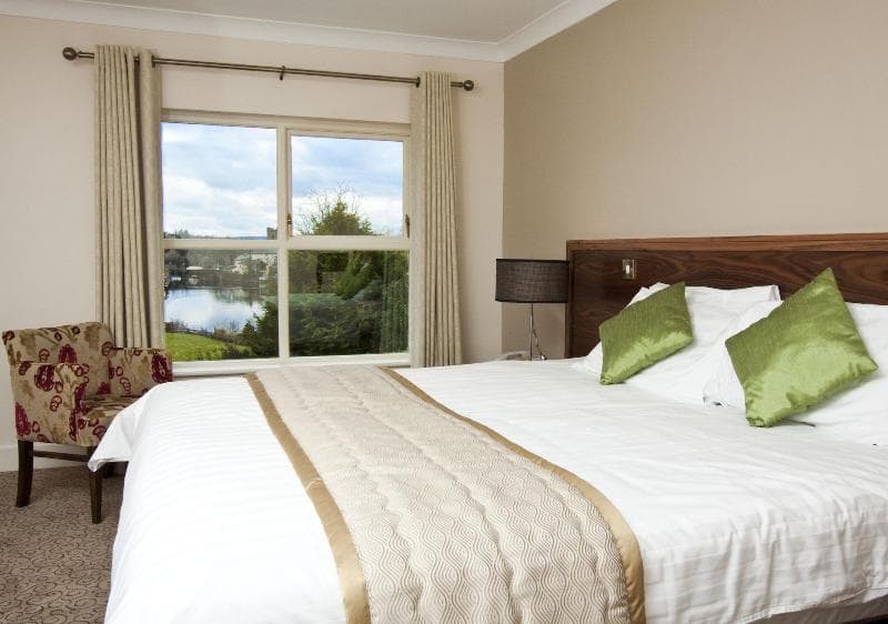 The Lakeside Hotel & Leisure Centre 5