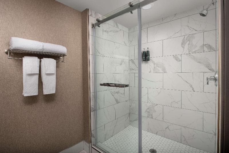 Doubletree by Hilton Chattanooga Hamilton Place 3