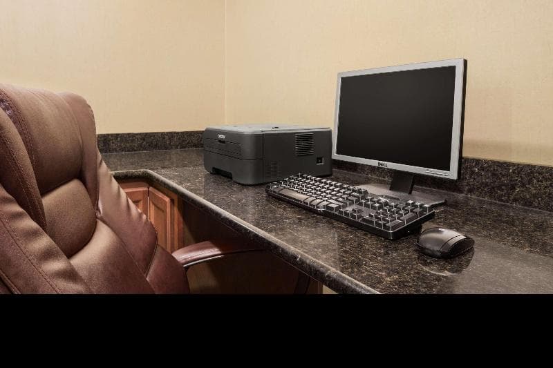 Country Inn & Suites By Radisson, Crestview, Fl 1