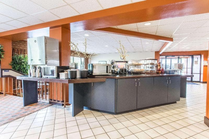 Baymont by Wyndham Cincinnati 5