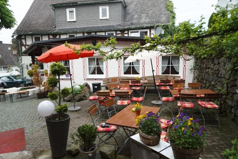 Lindenhof 3