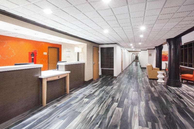 Hawthorn Suites by Wyndham Corpus Christi 2