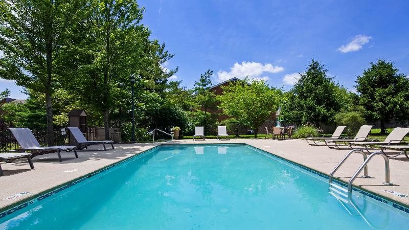 Best Western Plus Hannaford Inn & Suites 5