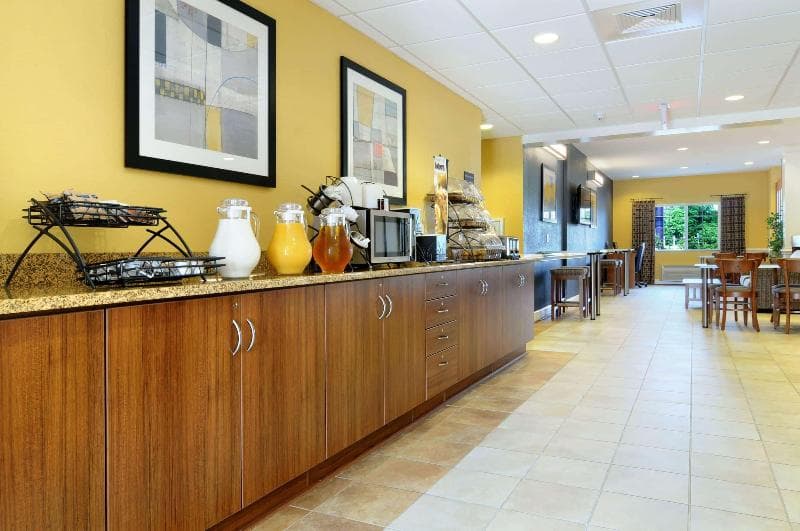 Microtel Inn & Suites By Wyndham Columbus/Near Fort Benning 4