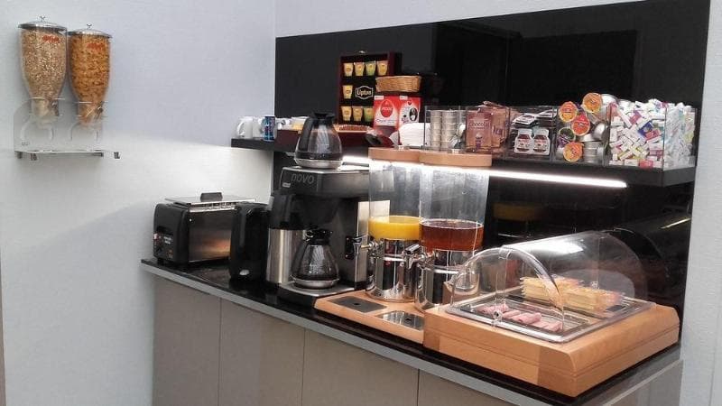 Hipotel Paris Lilas Gambetta 3