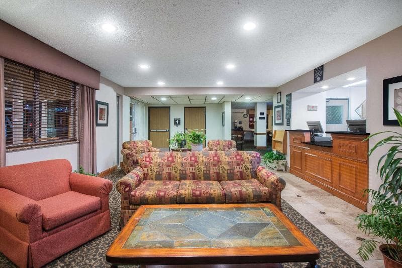 Super 8 by Wyndham Clearfield 3