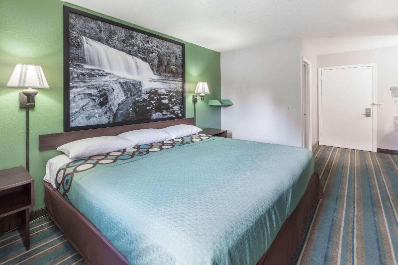 Super 8 By Wyndham Chickasha 2