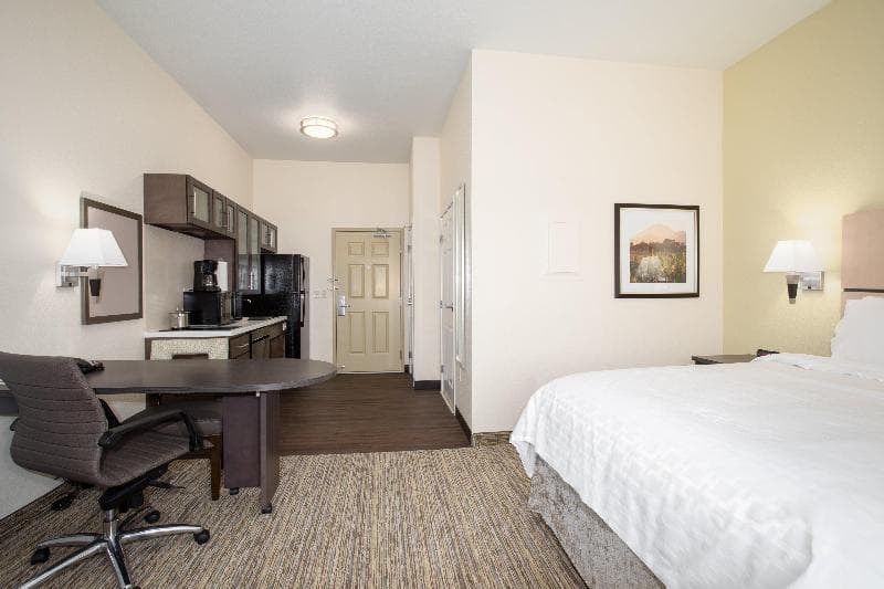 Candlewood Suites Cheyenne photo 1
