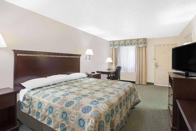 Super 8 By Wyndham Corpus Christi 3