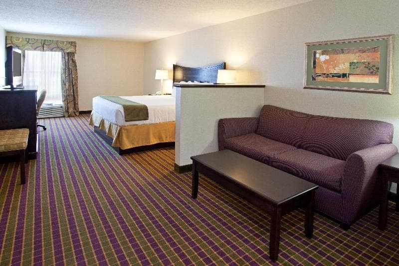 Holiday Inn Express London - I-70 3