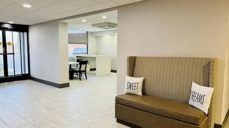 Days Inn By Wyndham Chambersburg 3