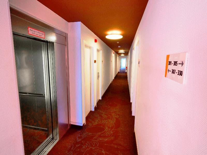B&B HOTEL Köln-West photo 1