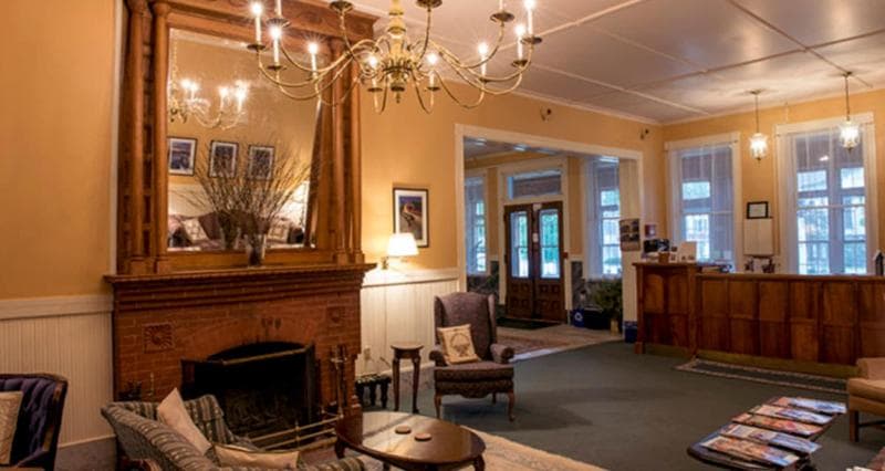 Brandon Inn 4