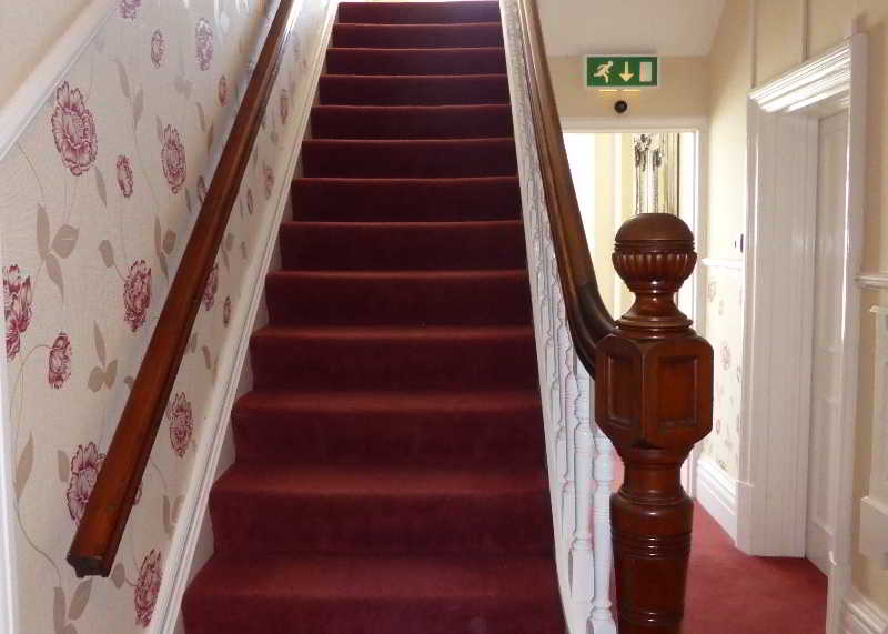 Bailey Ground Lodge 5