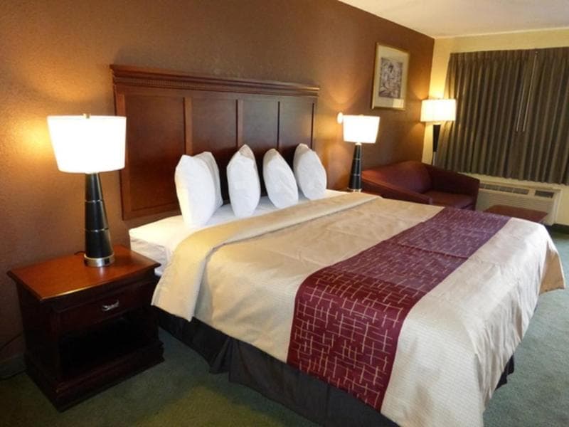 Ramada Limited Cleveland 4