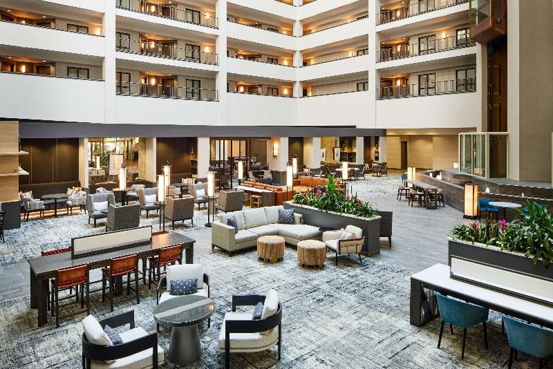 Hilton Charlotte Airport 5