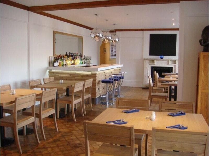 The Harbour - Guest House 2
