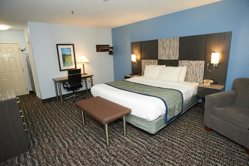 Sandwich Lodge & Resort 3