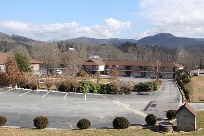 Mountain Valley Inn Dillard main