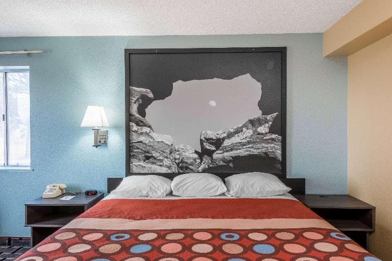 Super 8 By Wyndham Henderson North East Denver 3