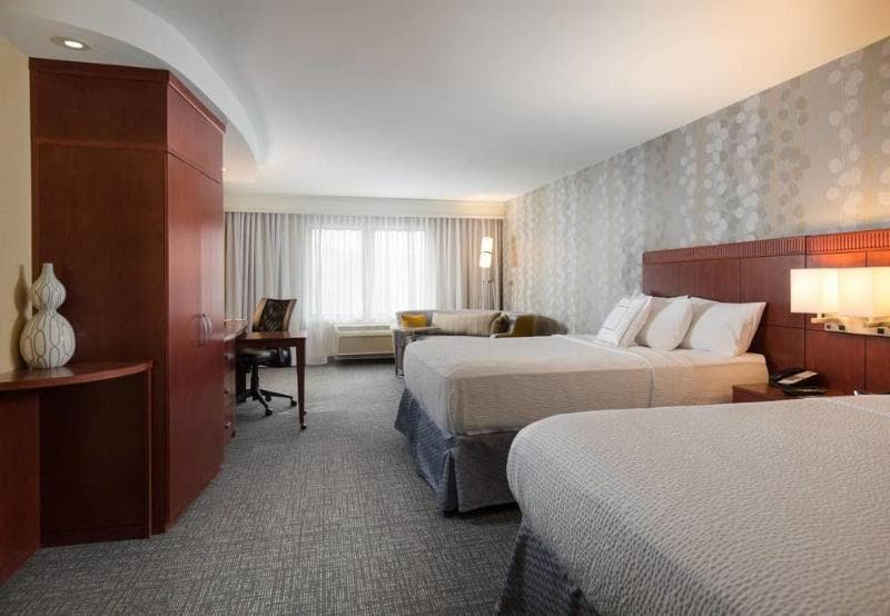 Courtyard By Marriott Des Moines Ankeny photo 1