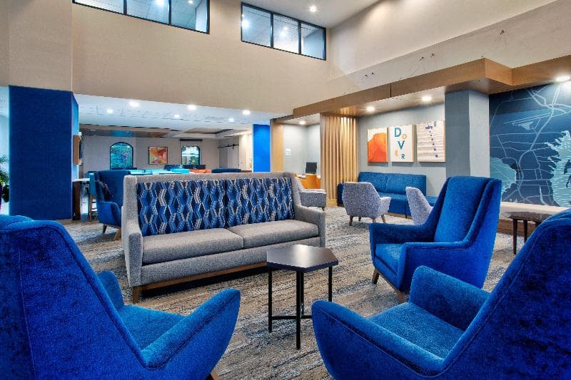 Holiday Inn Express & Suites Dover 3