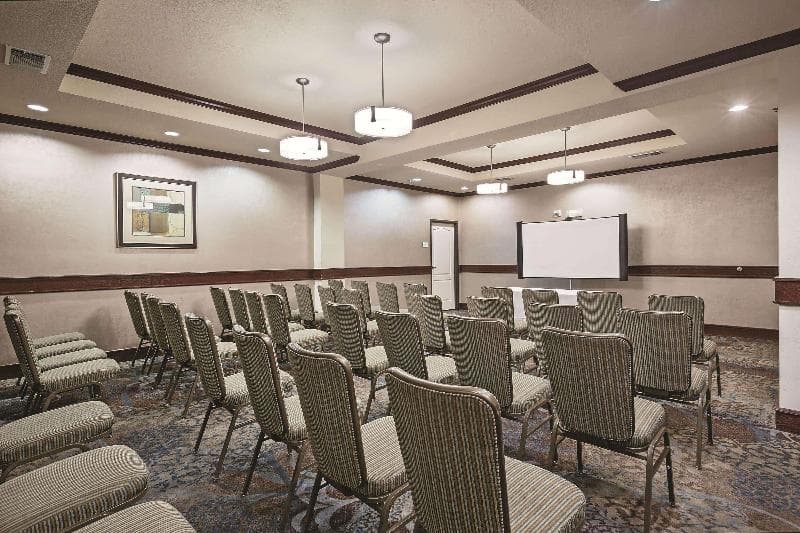 La Quinta Inn & Suites DFW Airport West-Euless photo 1
