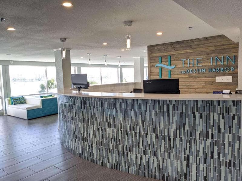 Inn On Destin Harbor 4
