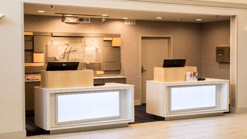 Holiday Inn Express Columbus - Dublin 4