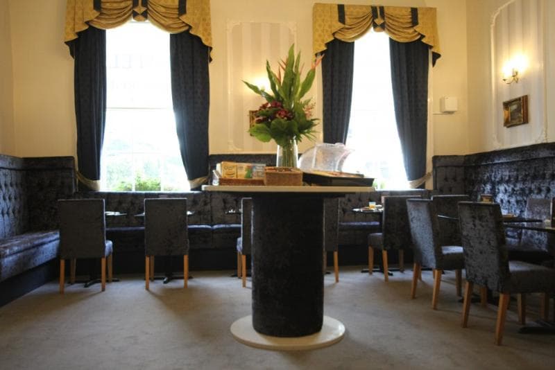 St George Hotel 2