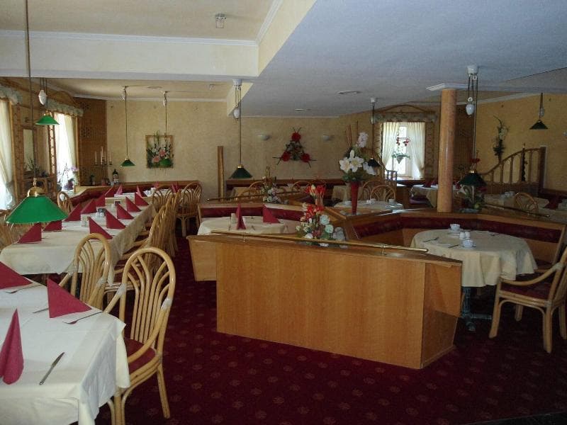 Landhotel Zur Ausspanne main