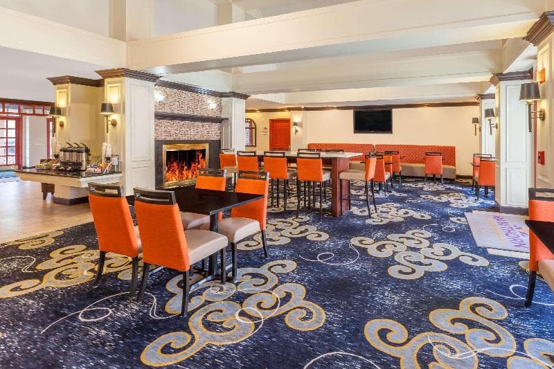 Hawthorn Suites By Wyndham Detroit Warren 3