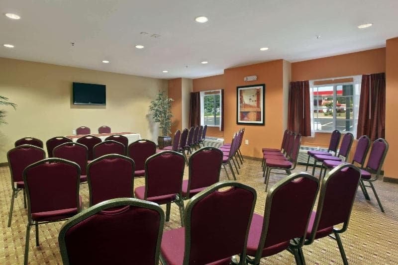 Microtel Inn & Suites By Wyndham Anderson/Clemson 2