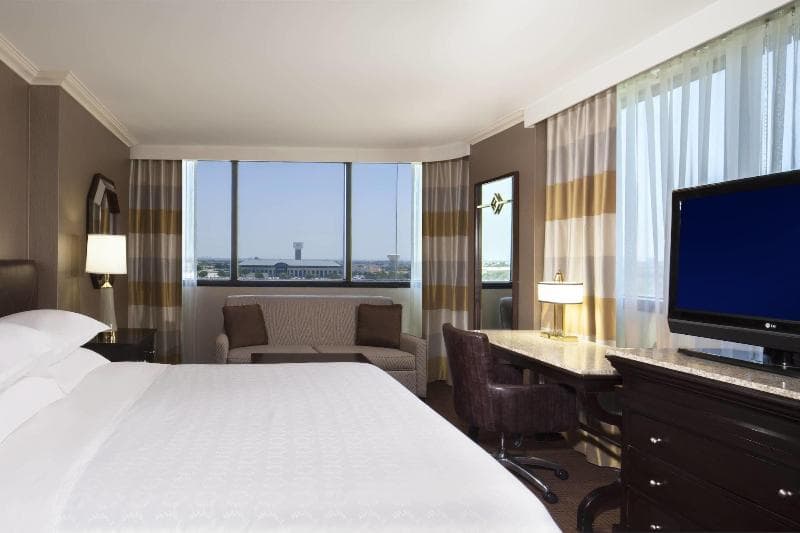 Sheraton Dfw Airport Hotel 4