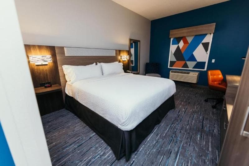 Holiday Inn Express Urbandale Des Moines 3