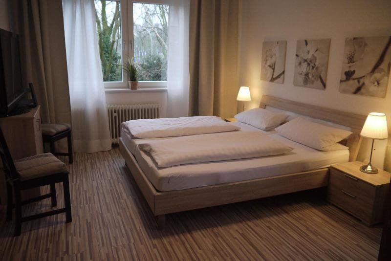 Hotel Am Stadion 5