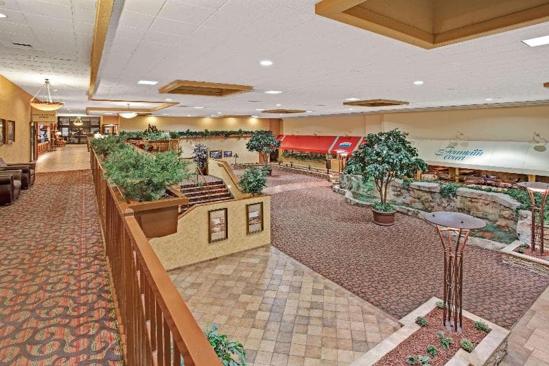 Delta Hotels by Marriott Denver Thornton 4